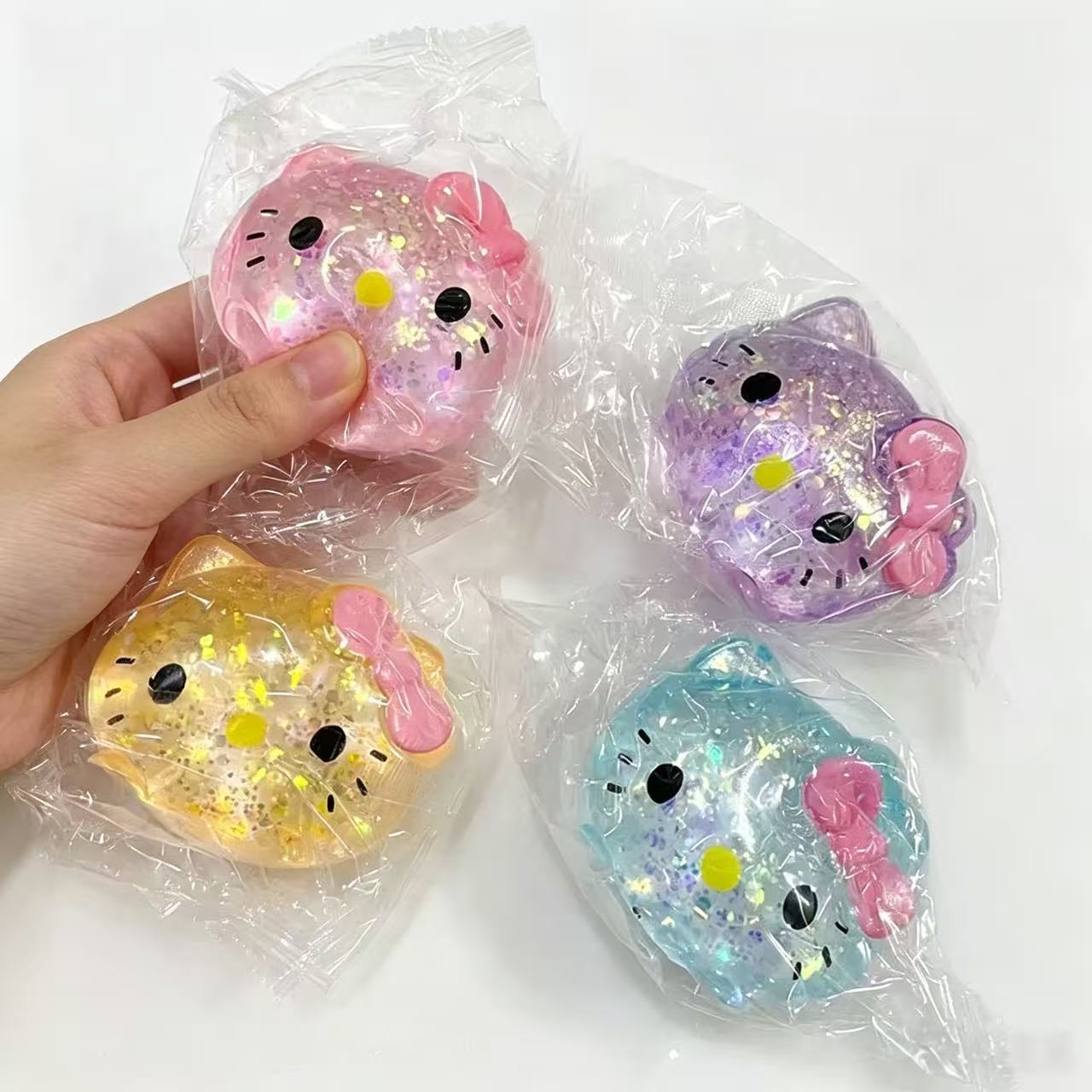 Hello Kitty Squishy – Glitter Kawaii Stress Ball