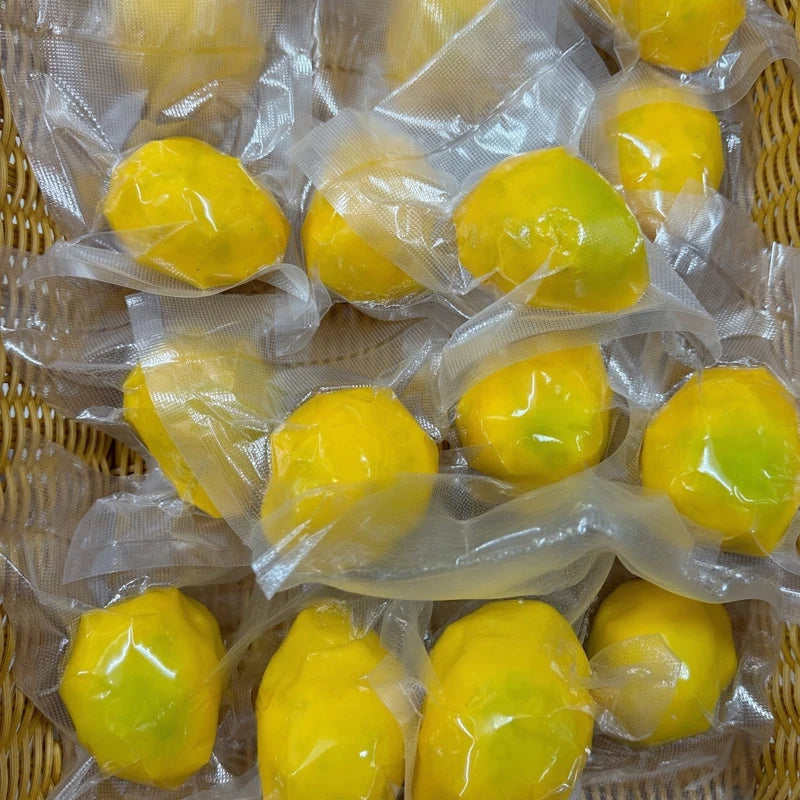 Ultra Soft Temperature Changing Mango Handmade Ball decompression Squeeze Toy Squishy Toy ASMR Decompression Relaxation Toy Gift