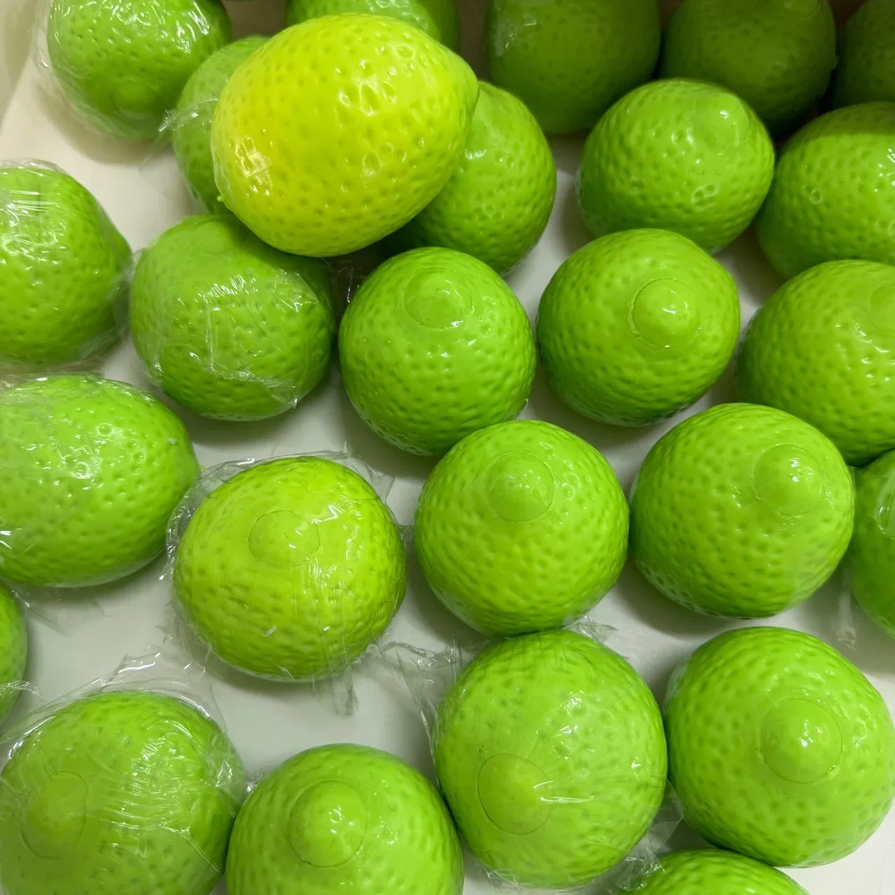 Mango & Lemon Colour Changing Crunchy Squishy