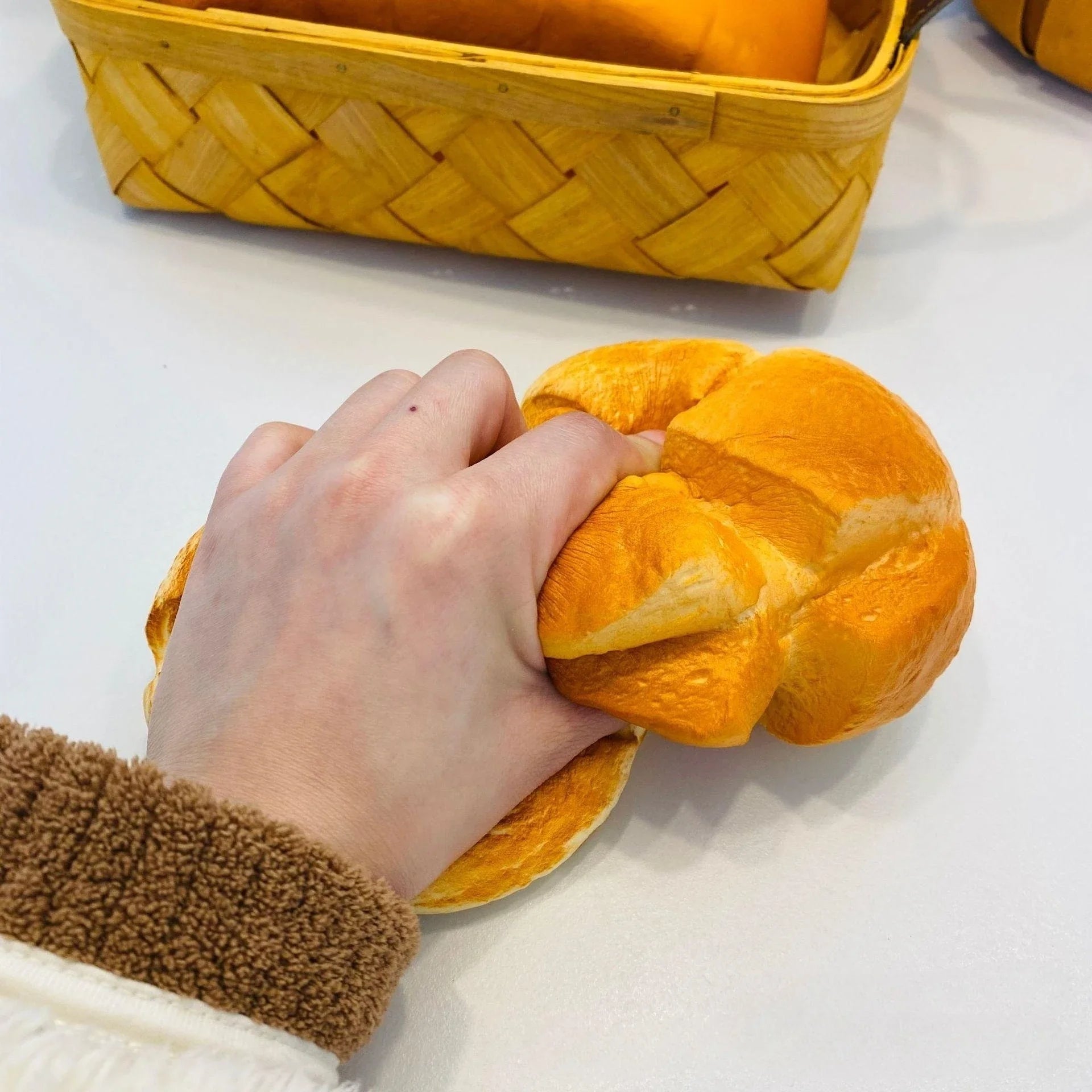Oversized Pineapple Bun Squishy — Slow-Rise Stress Relief Toy