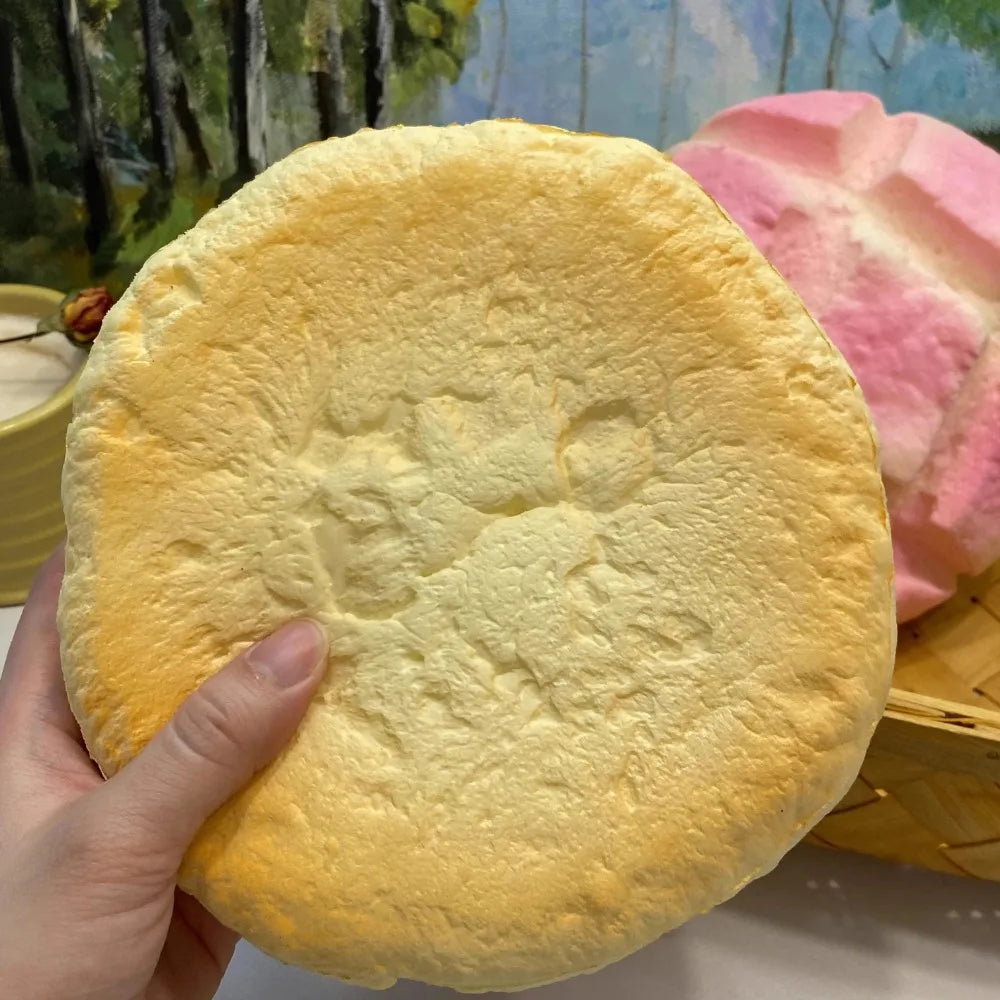 Oversized Pineapple Bun Squishy — Slow-Rise Stress Relief Toy